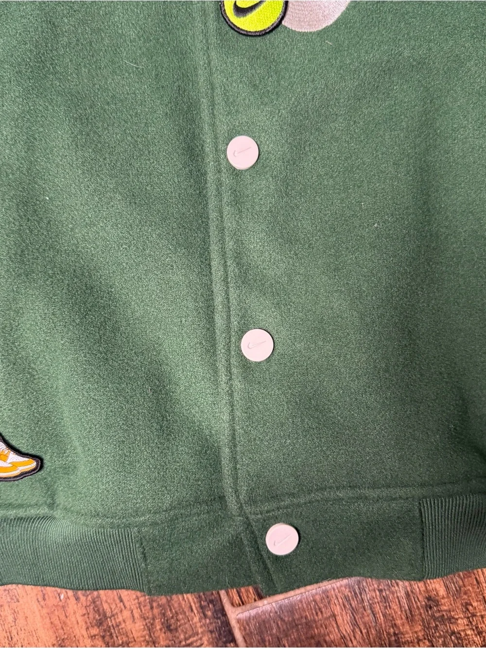 Nike Vintage-Style Green & Cream Varsity Bomber Jacket Hoodie Kids M 6